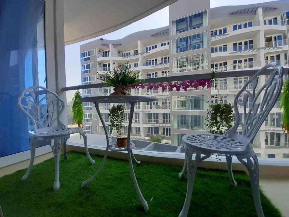 Ferienwohnung Grand Avenue Soi Buakhao By Daisy Pattaya Exterior foto